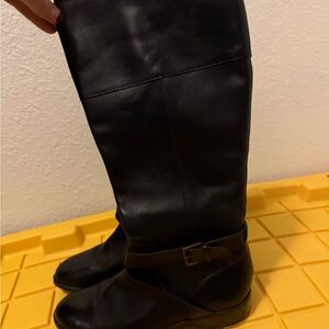 Ralph Lauren Maryann Black Heeled Boots Size 9B